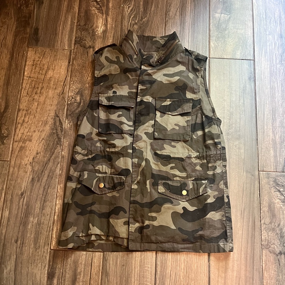 New Camouflage vest